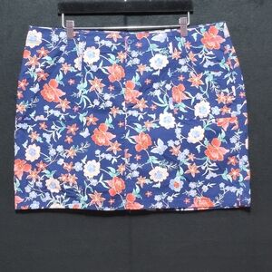 St. John's Bay Floral Blue Skort SIZE 18 #680‎